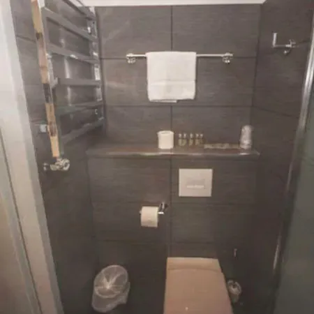 Kalliste Hotel 3*